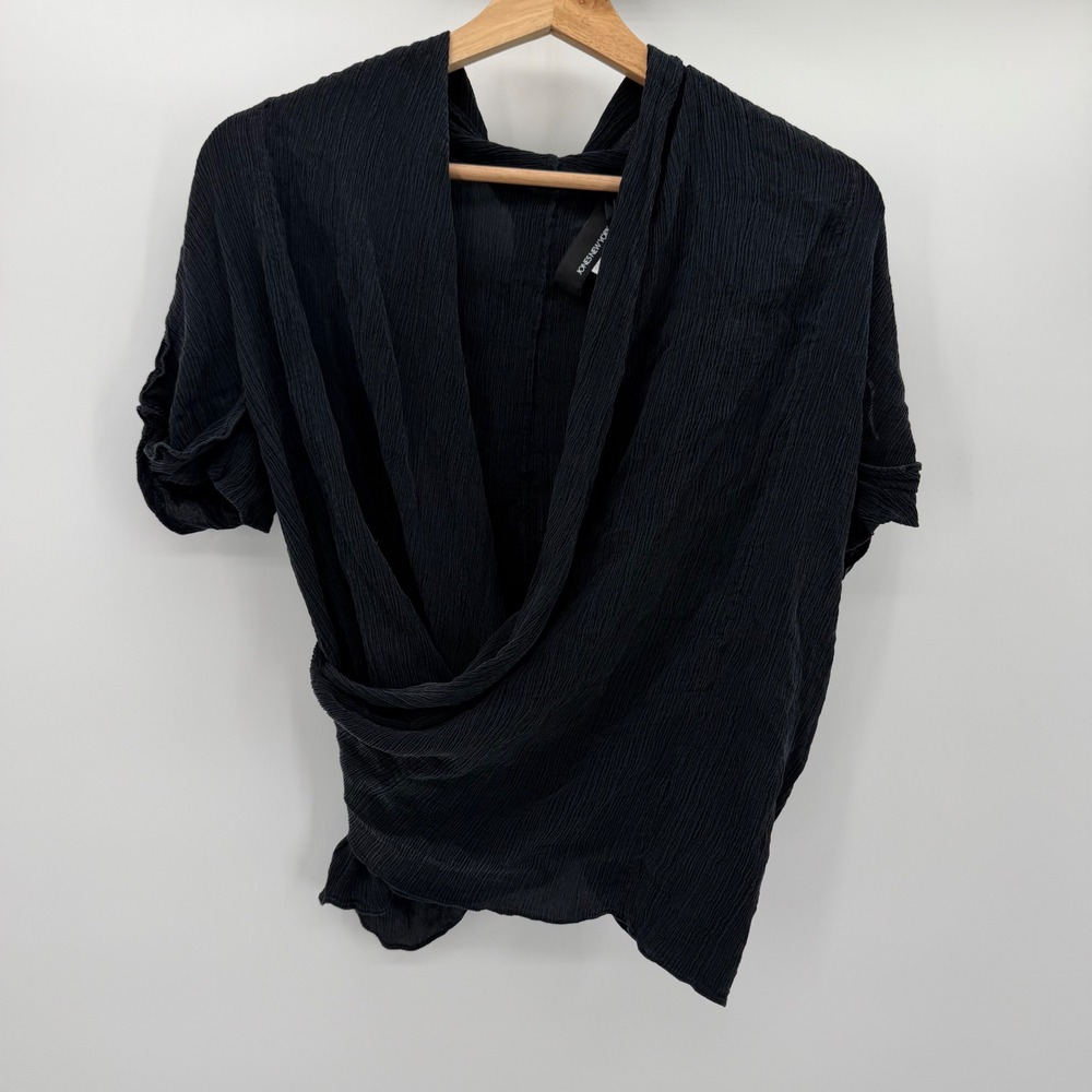 Vintage 100% Silk Crinkle Wrap Top Short Sleeve Blouse M Wichy Goth Vamp